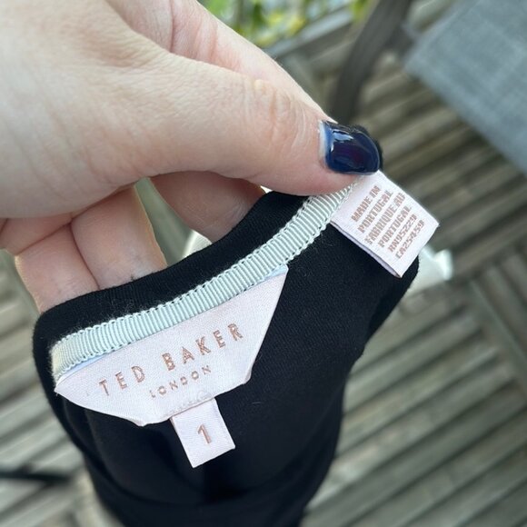 Ted Baker London Black Fitted T-Shirt Large White Bow Shoulder Detail - Picture 3 of 11